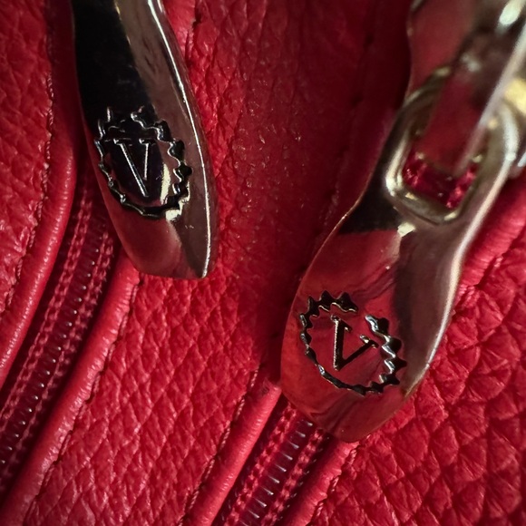 NEW VALENTINA Italy Red Tan Leather Lg Crossbody Bucket Shoulder Bag 2 top zips - Picture 8 of 14